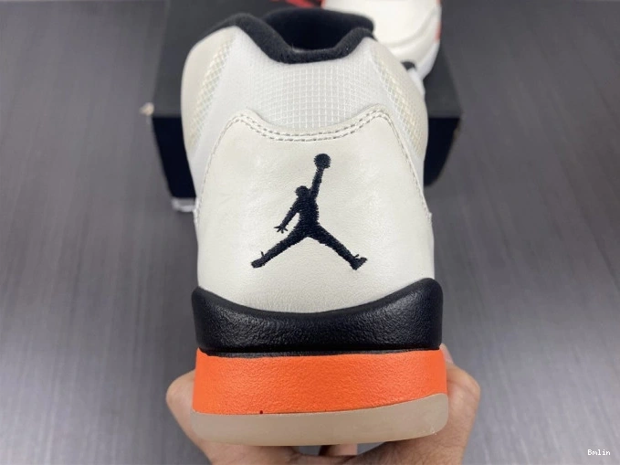 Bmlin 5 DC1060-100 Orange Jordan Total Retro 0818